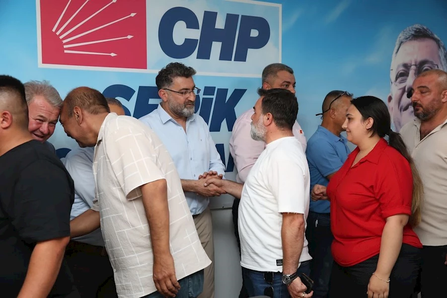 Serik CHP de bayramlaş töreni düzenlendi