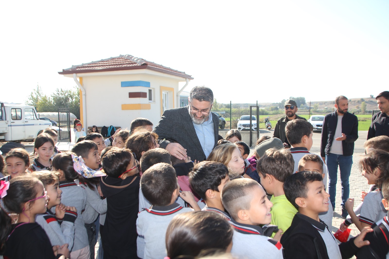 Başkan Kumbul, “Geleceğimizin teminatı olan gençlerimizin, her zaman yanındayız”